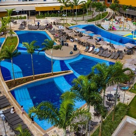 Enjoy Solar Das Aguas Park Resort Olímpia Eksteriør billede The swimming pool at the resort