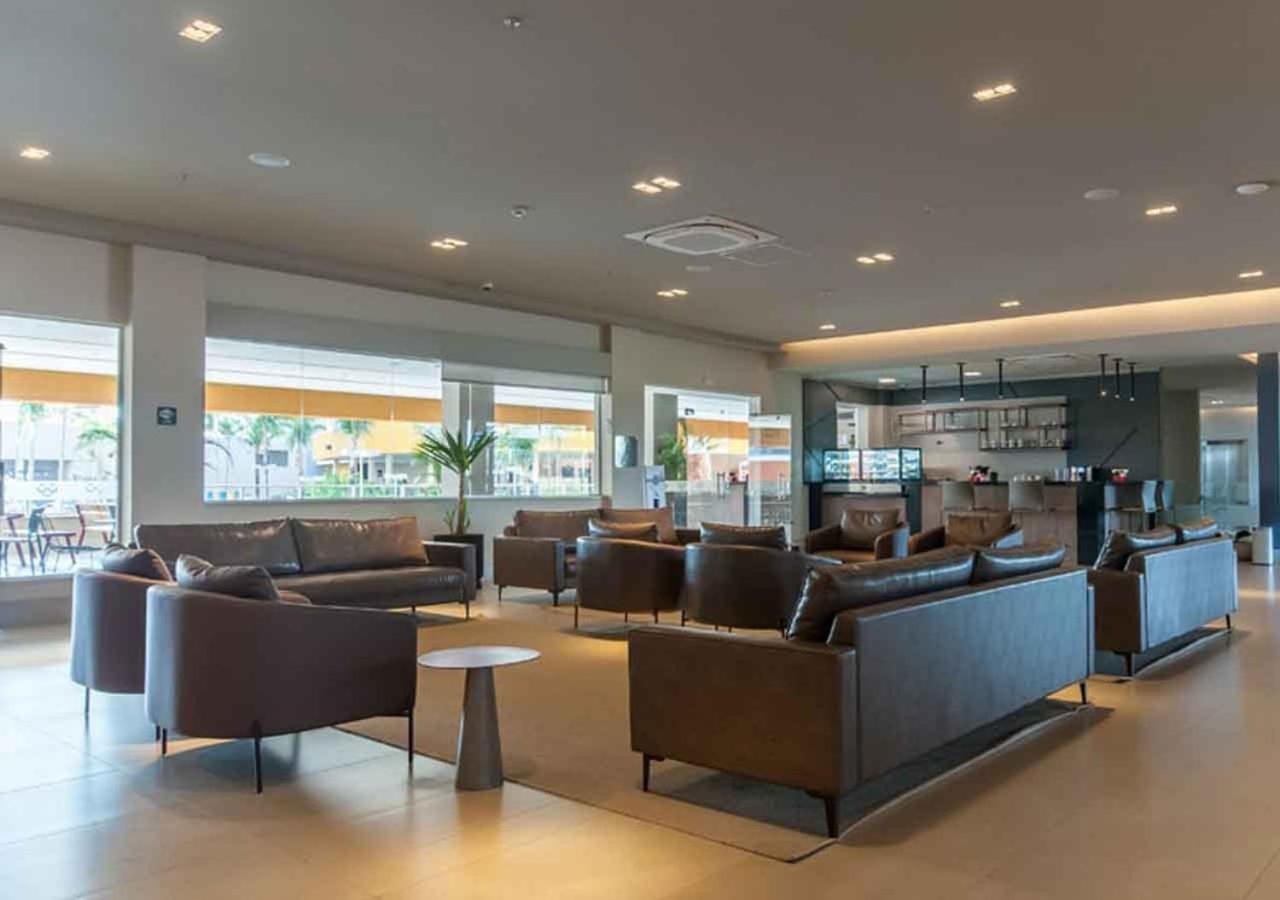 Enjoy Solar Das Aguas Park Resort Olímpia Eksteriør billede The lounge at the airport