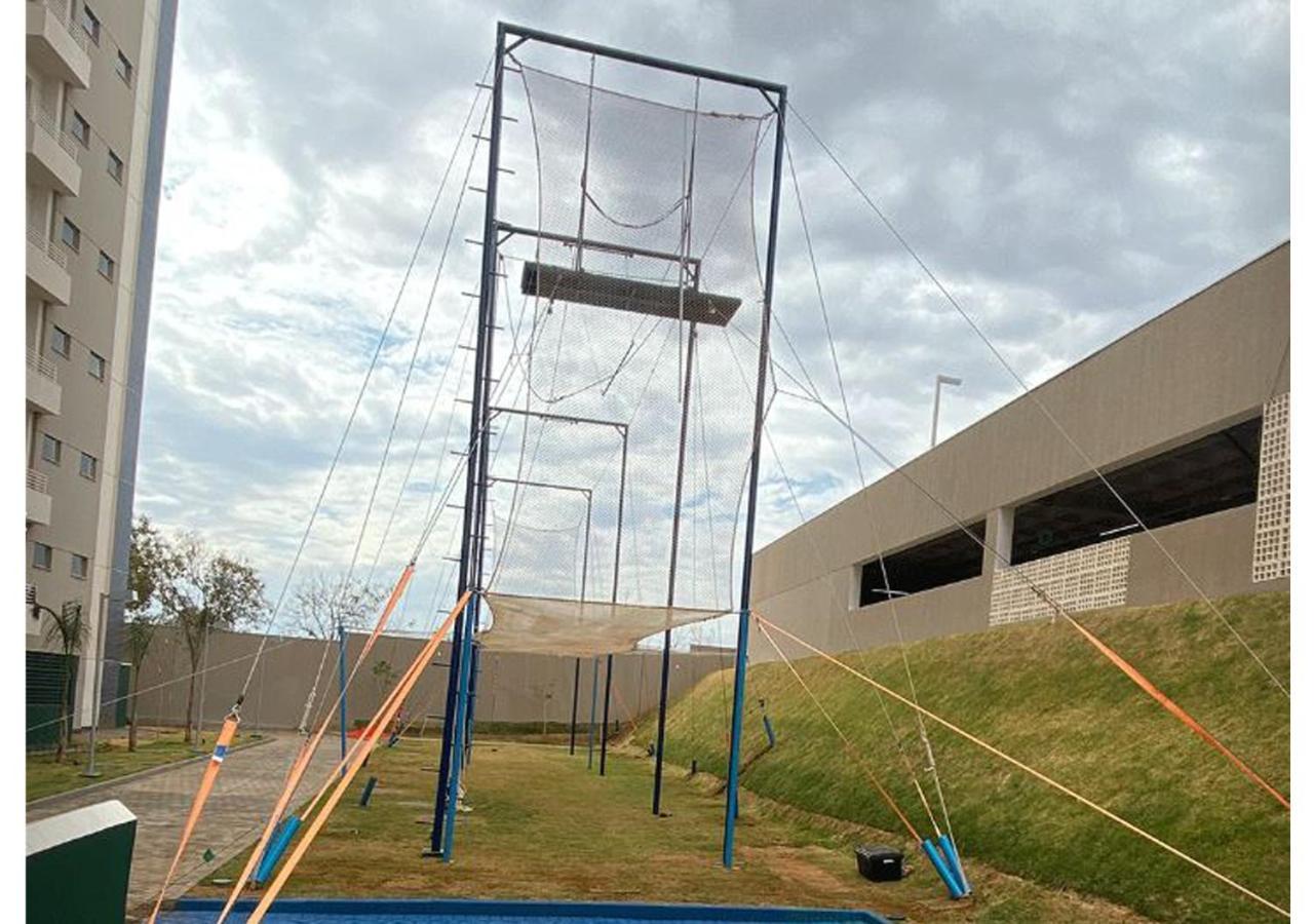 Enjoy Solar Das Aguas Park Resort Olímpia Eksteriør billede The high bar